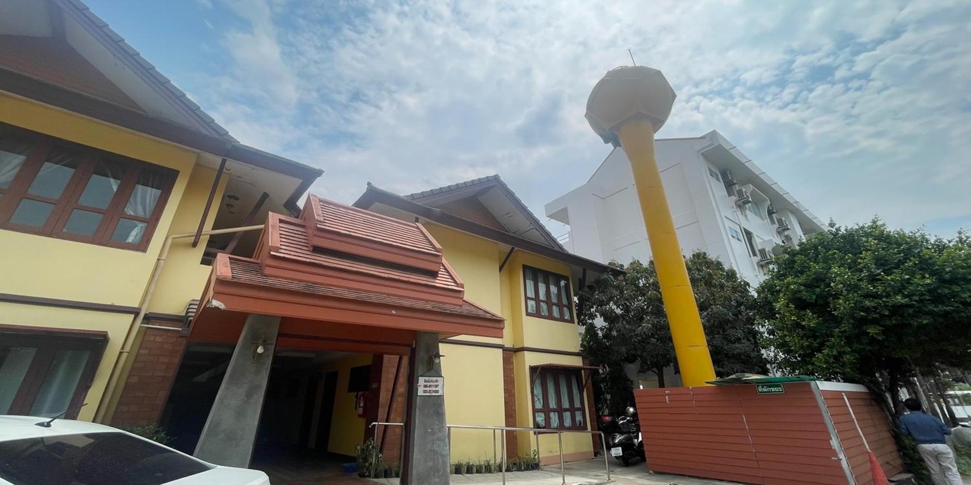 Yellow Tique Hotel Lampang Eksteriør bilde